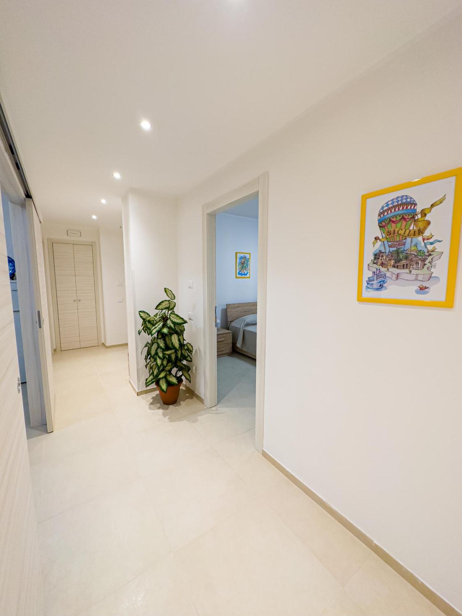 Un Passo Dal Porto Bed & Breakfast ปาแลร์โม ภายนอก รูปภาพ