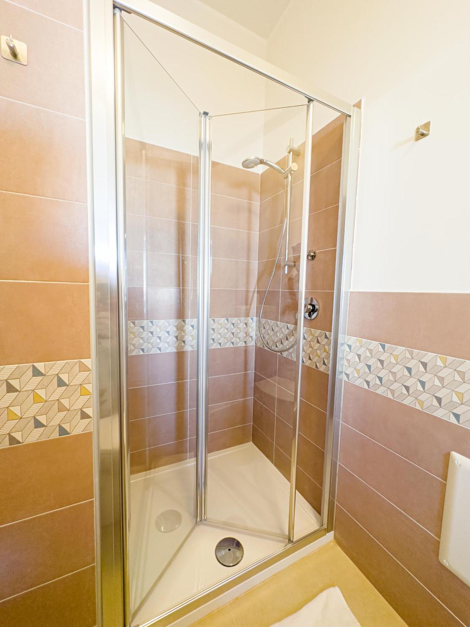 Un Passo Dal Porto Bed & Breakfast ปาแลร์โม ภายนอก รูปภาพ